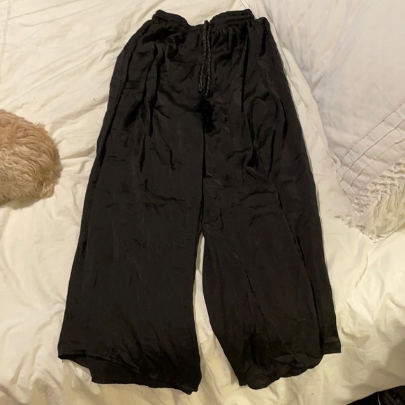 Silky flowy pants - Picture 1 of 2
